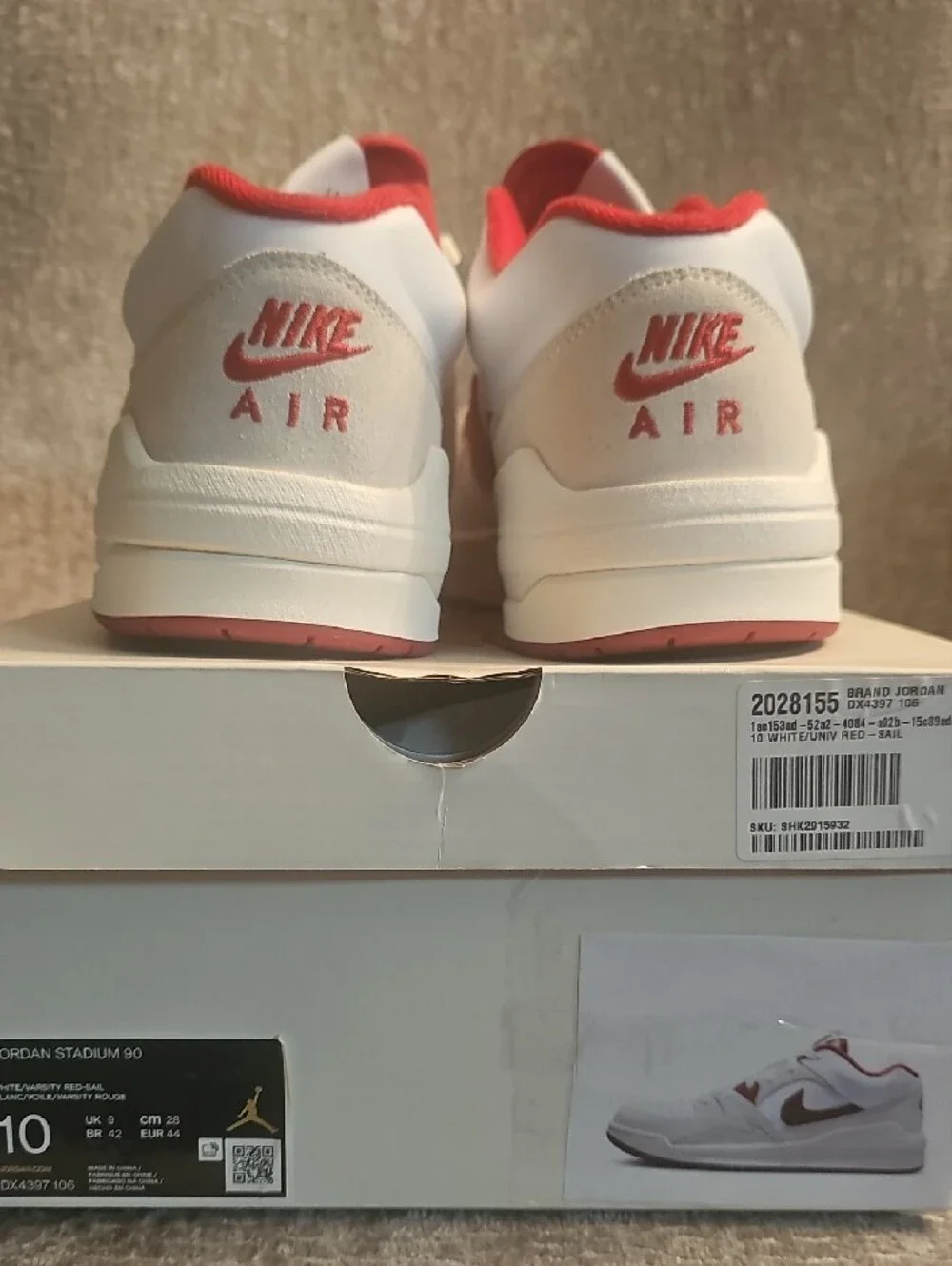 Jordan stadium 90